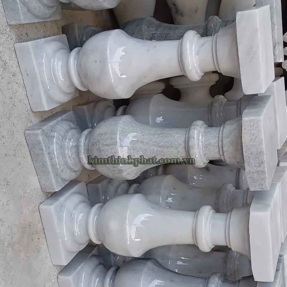 Con tiện đá hoa cương lan can màu tím