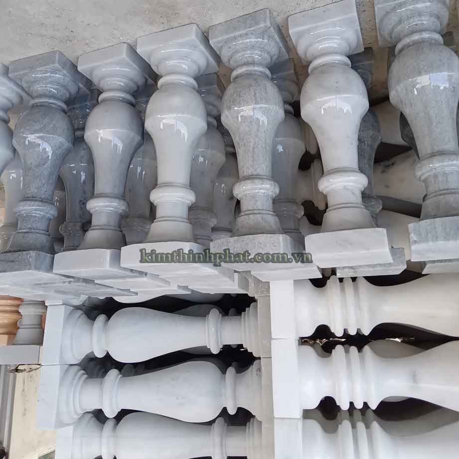 Con tiện đá hoa cương lan can màu tím