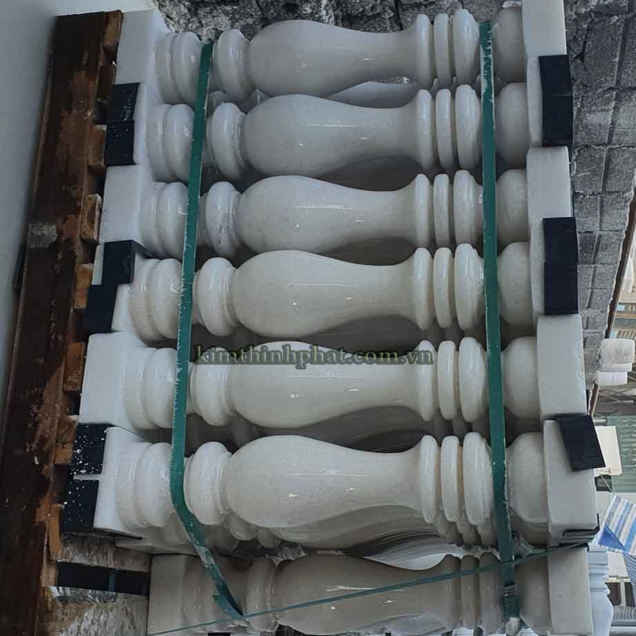 Con tiện đá hoa cương lan can màu tím