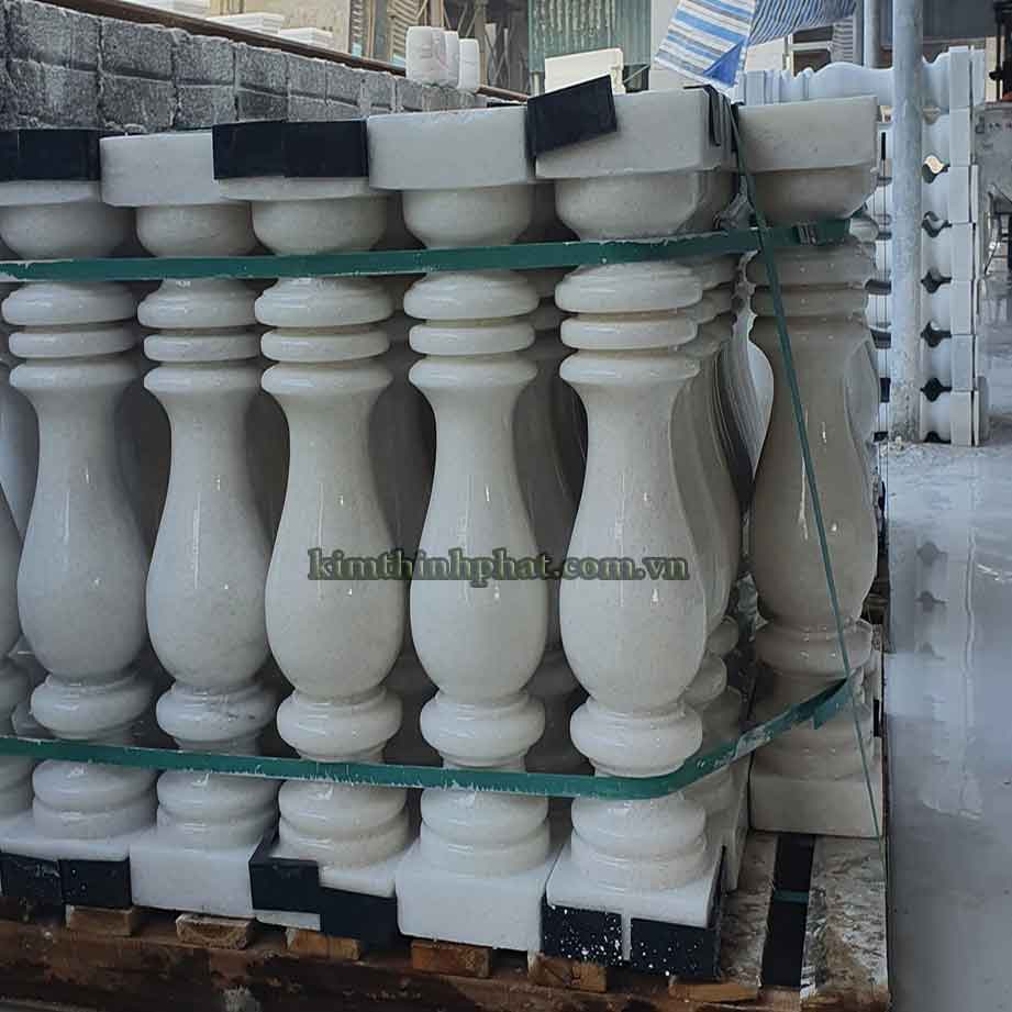 Con tiện đá hoa cương lan can màu tím