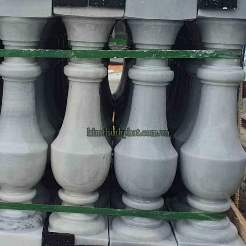 Con tiện đá hoa cương lan can màu tím