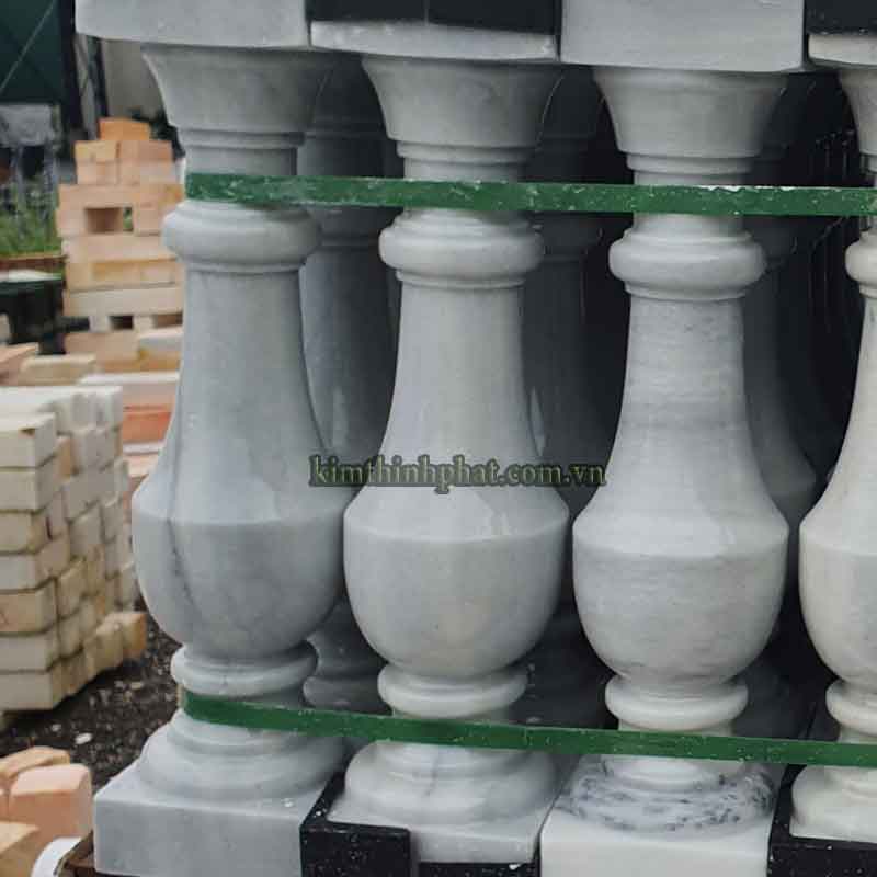 Con tiện đá hoa cương lan can màu tím