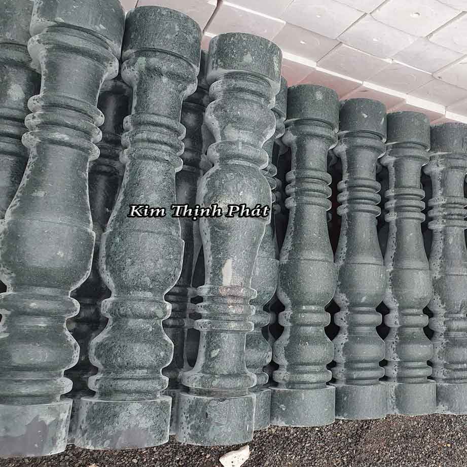 Con tiện đá hoa cương lan can màu tím