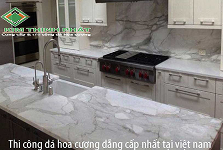 đá hoa cương bếp