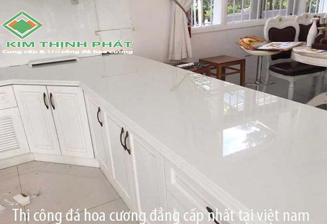 đá hoa cương bếp granite