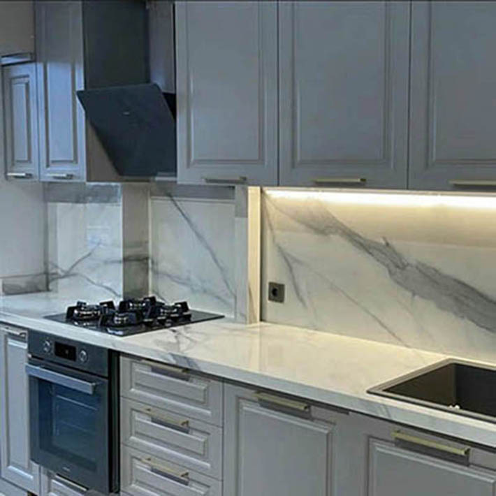 Mẫu đá hoa cương marble thiên nhiên bếp màu trắng